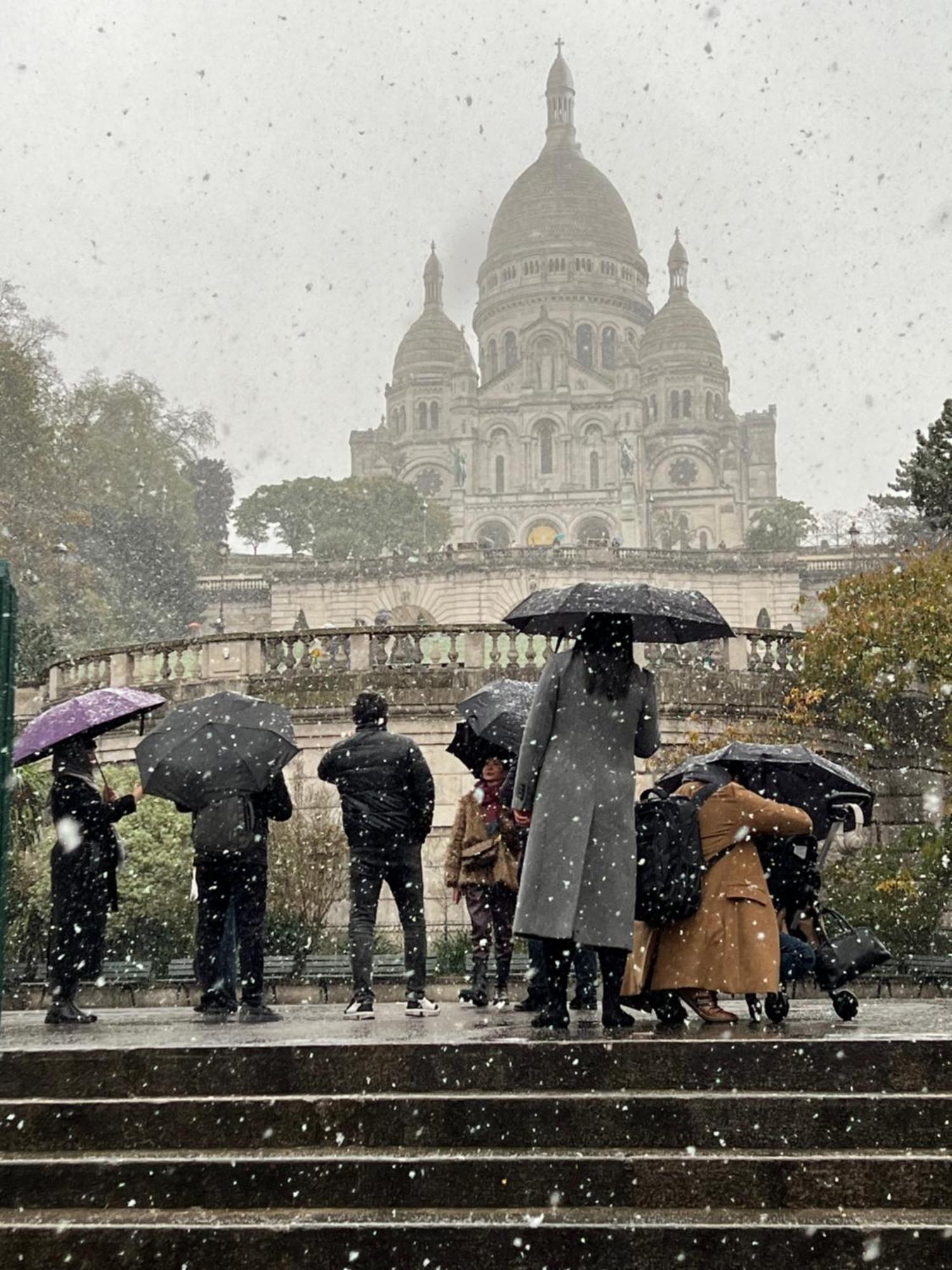 Апартаменты Montmartre Joli 2 Pieces Au Pied Du Sacre Coeur Париж Экстерьер фото
